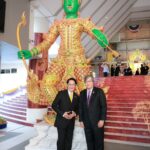 เบิร์ด ธงไชย ร่วมสืบสานนาฏศิลป์สยาม ร่วมชมการแสดงโขนมูลนิธิส่งเสริมศิลปาชีพฯ