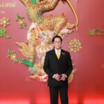 เบิร์ด ธงไชย ร่วมสืบสานนาฏศิลป์สยาม ร่วมชมการแสดงโขนมูลนิธิส่งเสริมศิลปาชีพฯ
