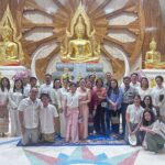 ผู้กำกับจราจรพร้อมครอบครัวร่วมยอดบุญกฐินถวายวัดเขาพระกว่า 1 ล้านบาท