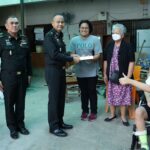 ‘บิ๊กหนุ่ม’ ตรวจเยี่ยมให้กำลังใจ กำลังพล ได้รับผลกระทบ เหตุอุทกภัย พื้นที่จ.เชียงใหม่