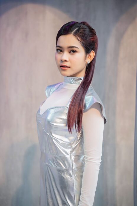 จับกระแสลูกทุ่ง