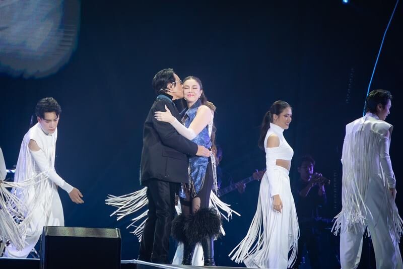 คอนเสิร์ตแห่งปี “เบิร์ด ธงไชย” จับคู่ “ปุ๊-ติ๊นา-ใหม่-ลีเดีย” จัดเต็ม เซอร์ไพร์สสนั่นอิมแพ็คฯ