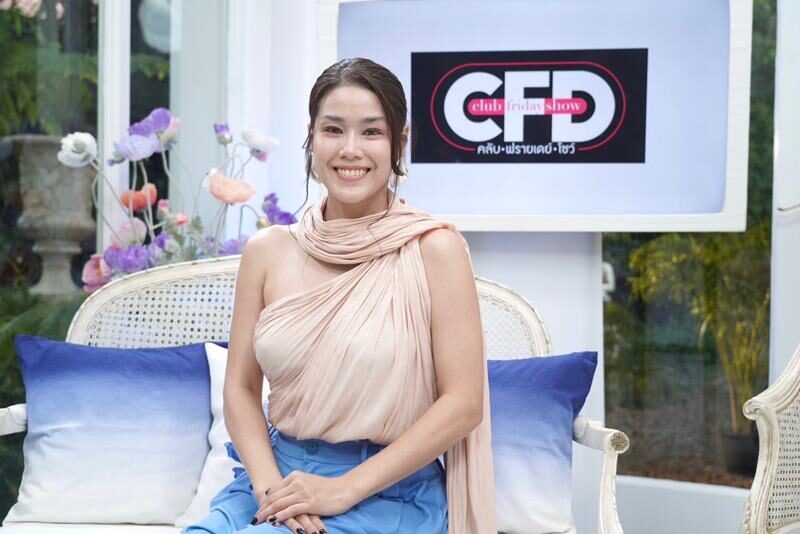กบ พิมลรัตน์ เล่าชีวิตวัยเด็ก ถูกเลี้ยงดูแบบกุลสตรีไทย เผยรักแรกหนุ่มเซอร์โดนใจ