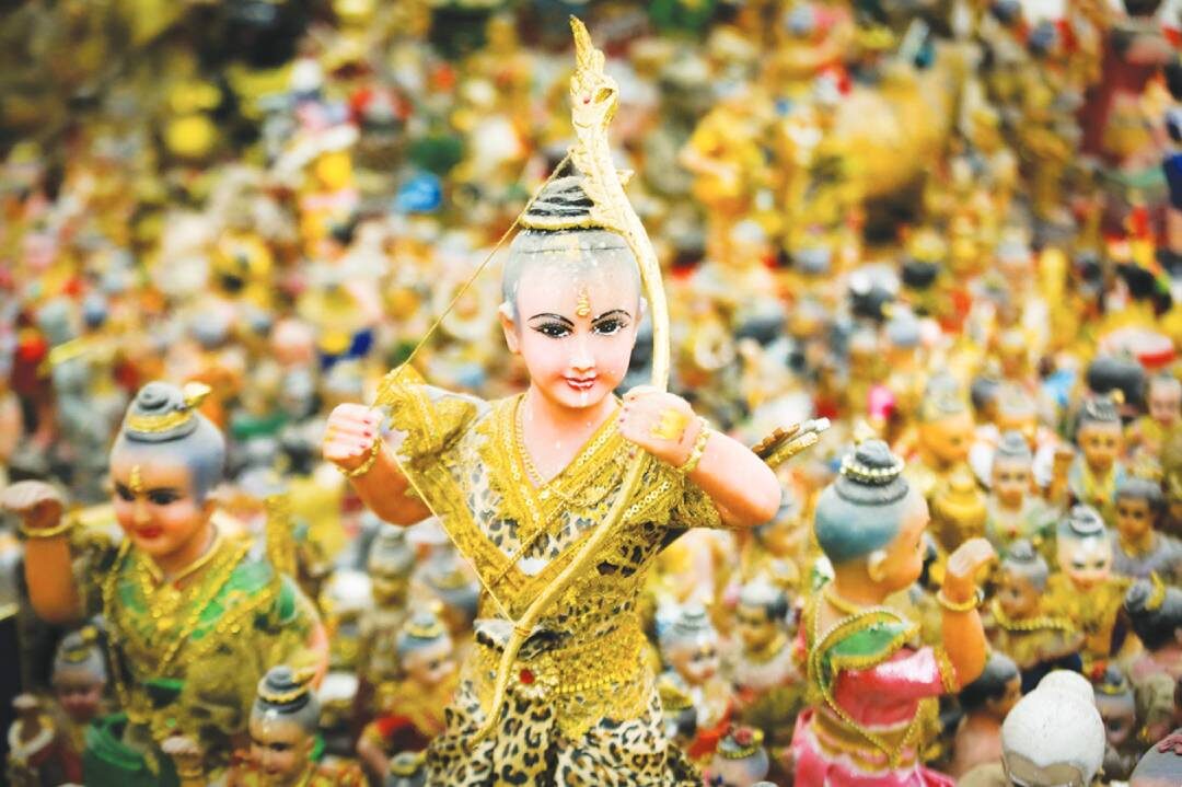 ชวนกันมา พากันมู(เตลู)  - บนบานกุมารทองสมบัติ หลวงพ่อพูล วัดไผ่ล้อม