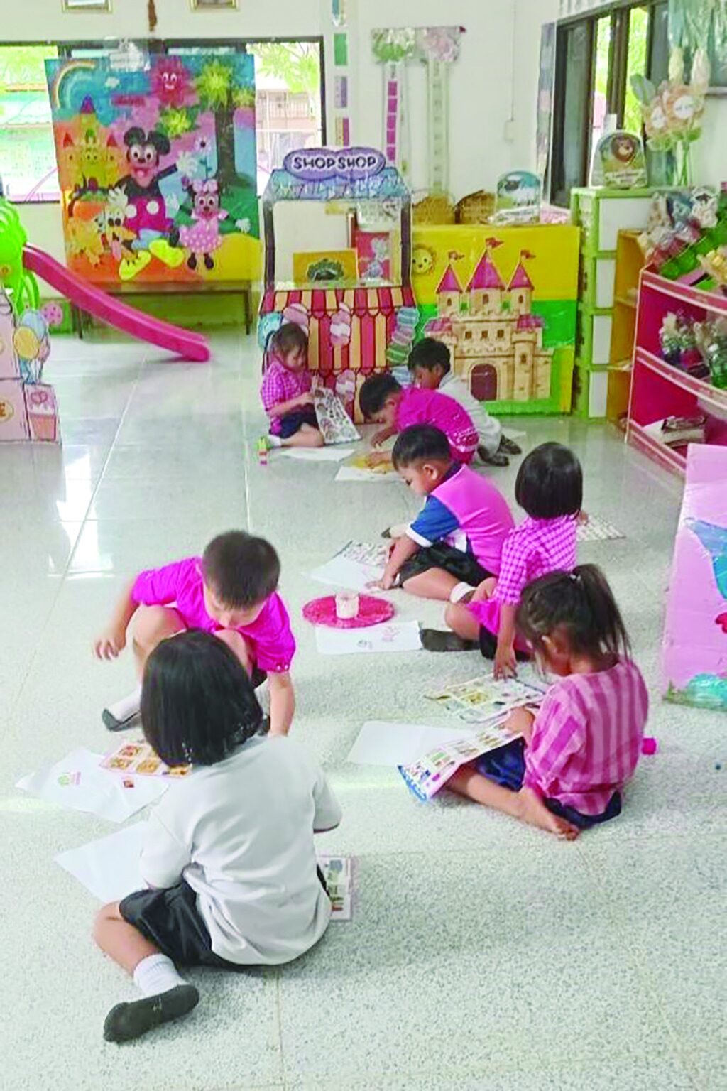 สดจากเยาวชน - สร้างศูนย์พัฒนาเด็กเล็ก โครงการประทีปเด็กไทย