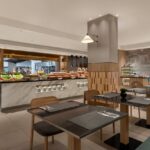 โรงแรมคอร์ทยาร์ด เผยโฉมใหม่ห้องอาหารโมโม่ คาเฟ่ หลังการปรับปรุงครั้งยิ่งใหญ่