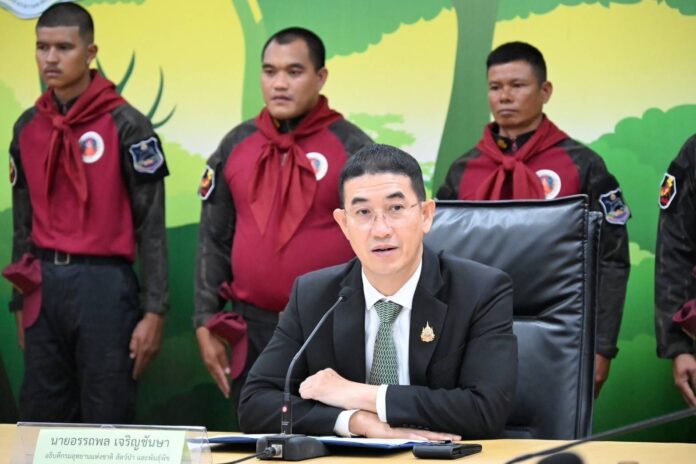 Phu Kradueng park closes after tourist tragedy with wild elephant | News by Thaiger