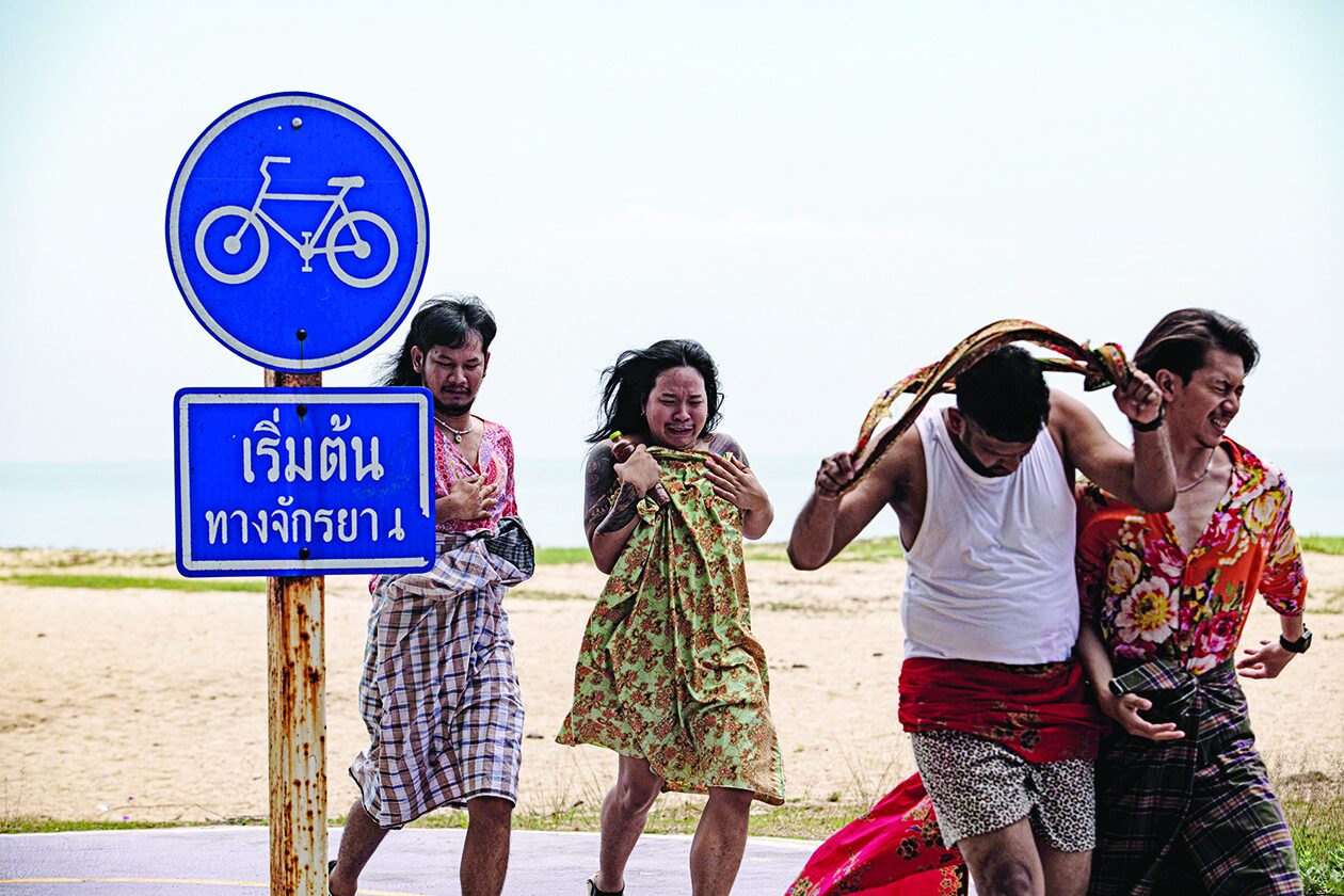 เบื้องหลังมายา - ‘เกรียงไกร’ไขข้อข้องใจ ‘ผู้บ่าวนิกะห์’หนังตลกมีสาระ 