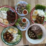 ชวนชิม ก๋วยเตี๋ยวเรือยายเพลิน ซุปเข้มข้น ชามเด็ดยักษ์ยังจุก จุเครื่องแน่นเต็มชาม  