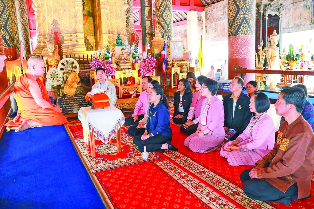 ข่าวสดพระเครื่อง - พระชวนท่องเที่ยวเชิงศาสนา  ‘วัดพระธาตุลำปางหลวง’