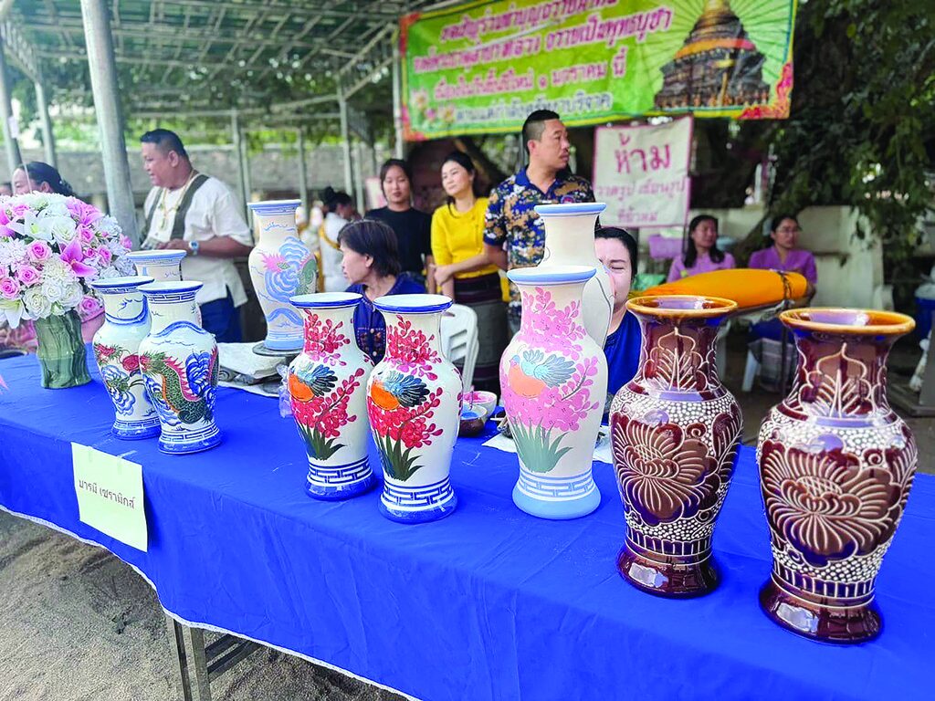 ข่าวสดพระเครื่อง - พระชวนท่องเที่ยวเชิงศาสนา  ‘วัดพระธาตุลำปางหลวง’