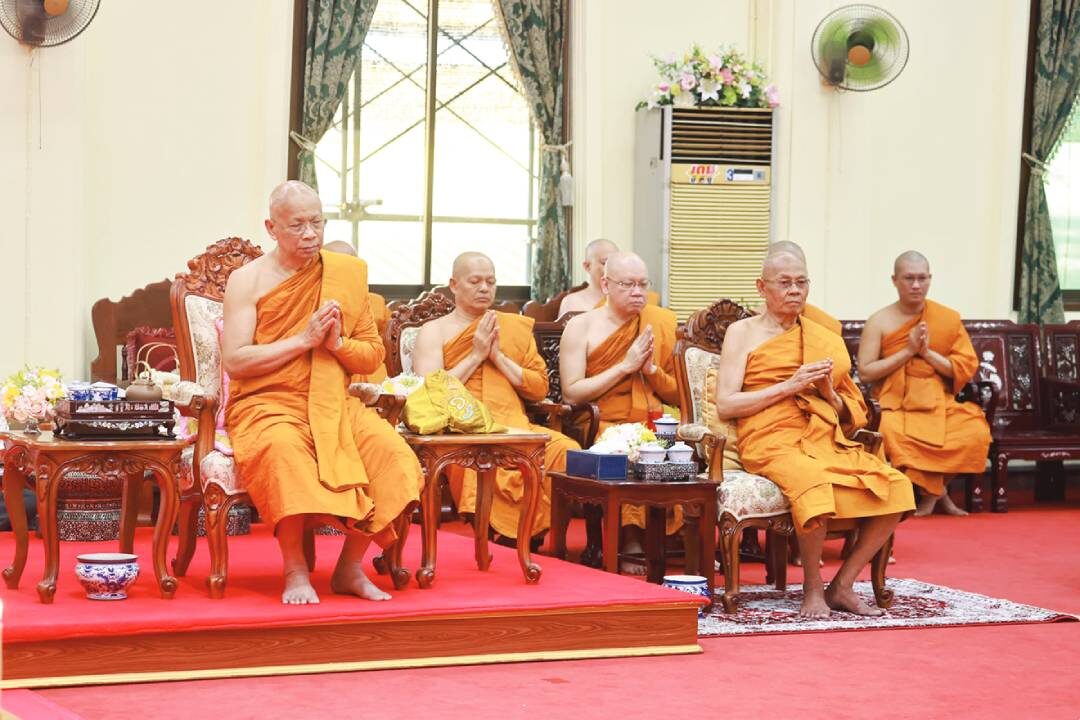 รายงานพิเศษ - อยุธยาเจริญพระพุทธมนต์ กล้าไม้มงคล-ต้นที่ 72 ล้าน