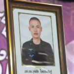 ในหลวง ร.10 พระราชทานน้ำหลวงอาบศพ อส.ทพ.วุฒิชัย สดุดีวีรชนทหารกล้า สละชีพเพื่อชาติ