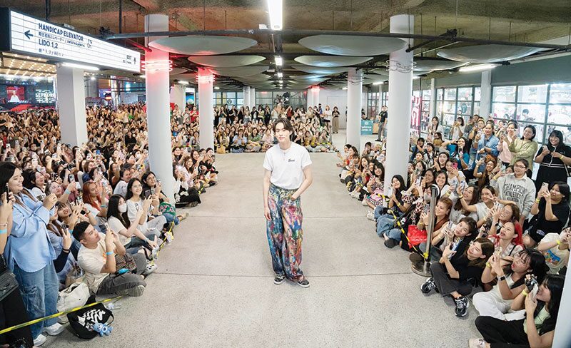 ซุปตาร์บันเทิง - ‘บิวกิ้น’อัพเดตชีวตที่อังกฤษ ปลื้ม‘หลานม่า’เข้ารอบออสการ์