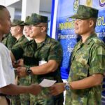 ผบ.ศูนย์ฝึกทหารใหม่ มอบความช่วยเหลือแก่ทหารใหม่ บ้านประสบอุทกภัย ภาคใต้