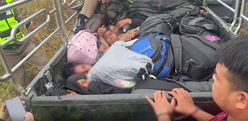 Thai police arrest driver smuggling 18 migrants in Kanchanaburi | News by Thaiger