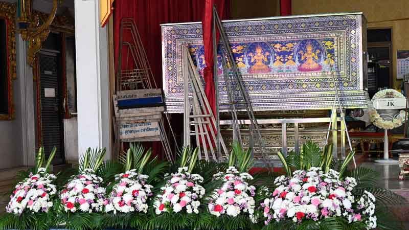 เงียบเหงา ตั้งศพ แบงค์ เลสเตอร์ กลุ่มจ้างดื่มเหล้าเตรียมร่วม รดน้ำศพ เอก สายไหม ลั่นต้องลากคอคนผิด