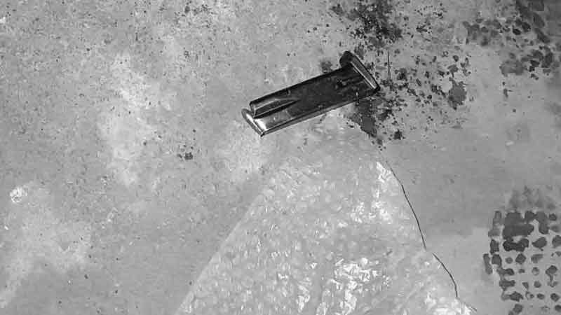 Thai poli etrianee shot himself and relative dead