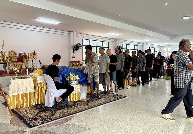 Teenagers arrested for throwing bombs at hospital in Thailand | News by Thaiger