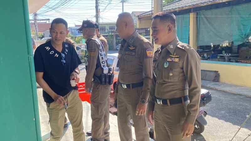 ผู้การฯเพชรบุรี จับตำรวจตรวจฉี่ยกโรงพัก หลังพบตำรวจนอกแถวฉี่ม่วง ถูกจับยาบ้า 50 เม็ด