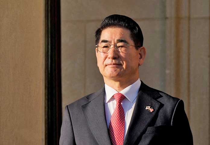 ทีมสอบสวนยึด “โทรศัพท์ลับ” อดีตรัฐมนตรีซี้ปธน.ยุน-เรือนจำเผยพยายามคิดสั้น