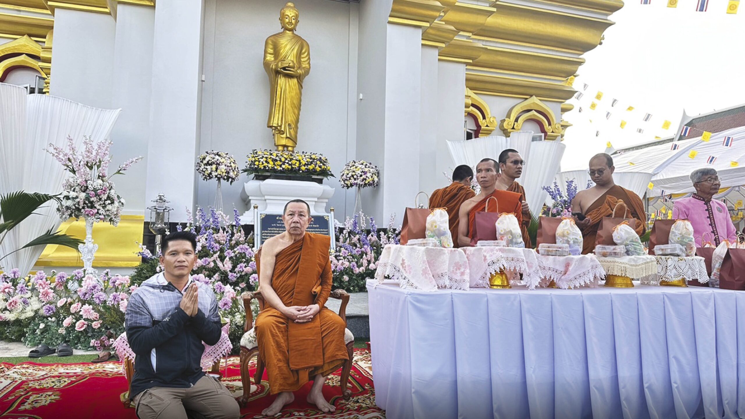 ข่าวสดพระเครื่อง - มุทิตาอายุวัฒนมงคล 74 ปี พระธรรมวชิรนิวิฐ(บัวศรี)