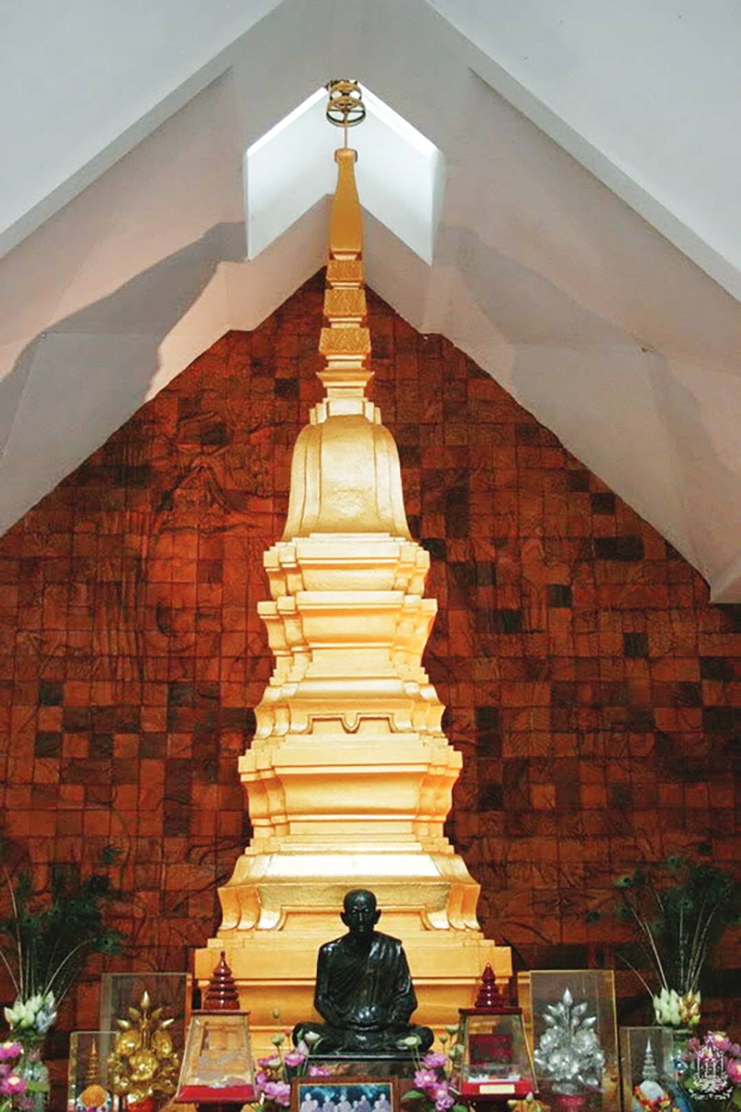 รายงานพิเศษ - เหรียญอายุวัฒนมงคล หลวงปู่กินรี จันทิโย