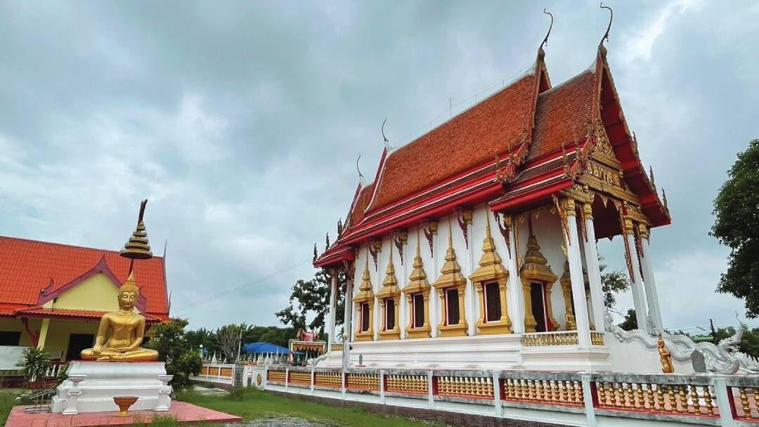 เที่ยววัดวันหยุด - ไหว้พระพุทธรูปหินใหญ่ เยี่ยมวัดดอนเสือจ.ชัยนาท