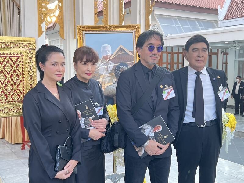 กรมสมเด็จพระเทพฯ เสด็จฯ พระราชทานเพลิงฯ ฉลอง ภักดีวิจิตร ครอบครัวก้มกราบ ส่งดวงวิญญาณเป็นครั้งสุดท้าย