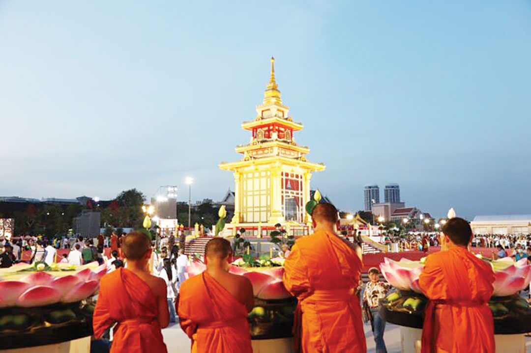 ชวนกันมา พากันมู(เตลู)- สักการะ‘พระเขี้ยวแก้ว’ ประดิษฐานสนามหลวง