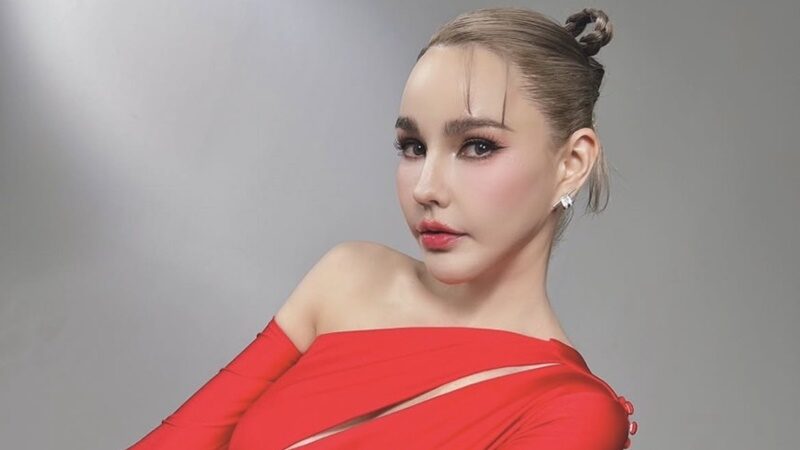 แหม่ม วิชุดา