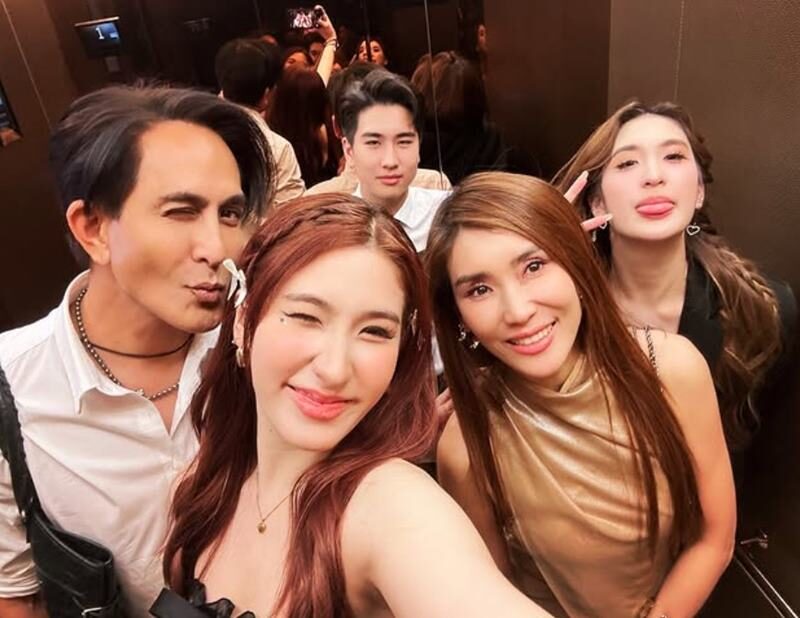 พีท ทองเจือ โต้ข่าวทำบ้าน100ล้าน แชร์เคล็ดลับเป็นพ่อ-สามีที่ดี ตกหลุมรักภรรยาอีกครั้ง