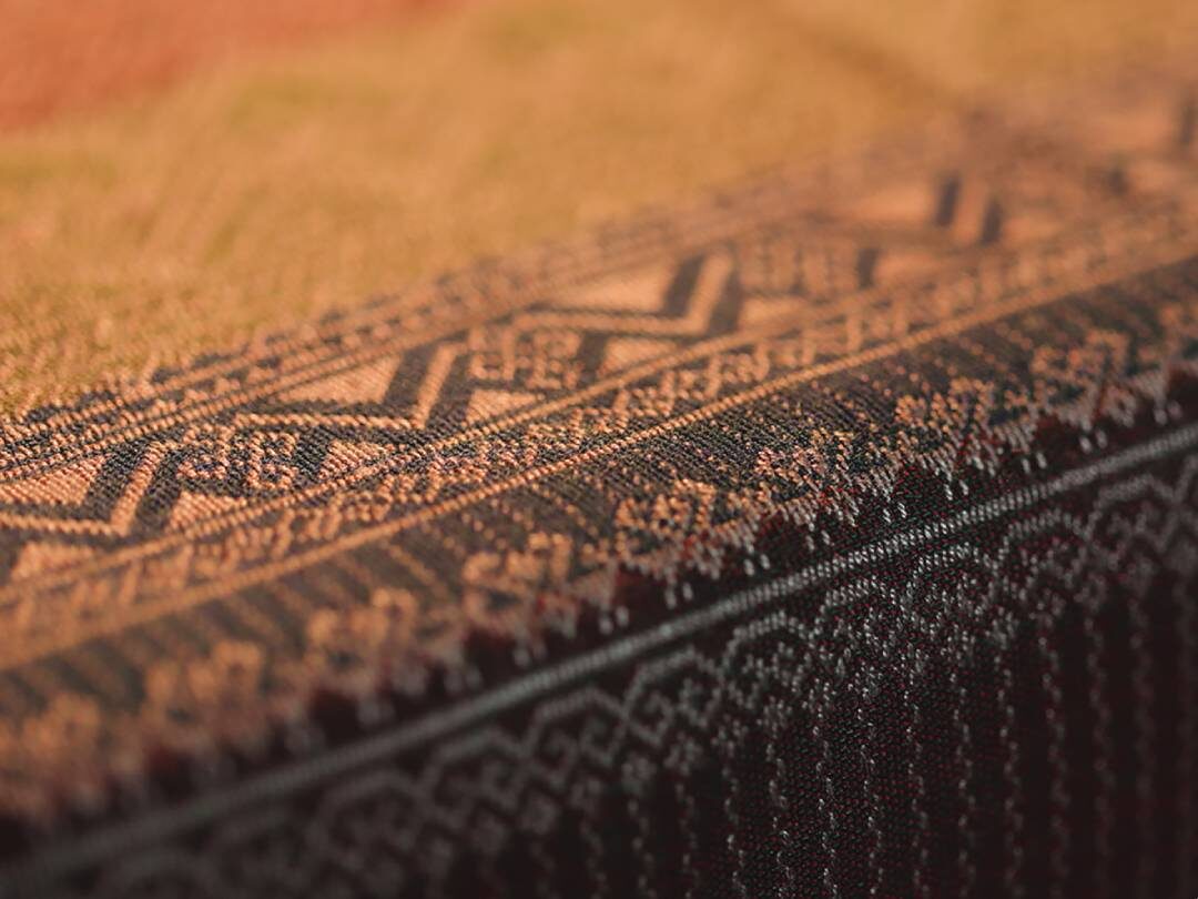 สดจากเยาวชน - ผ้าหมักโคลน คนหลายวัย รายได้ขับเคลื่อนชุมชน
