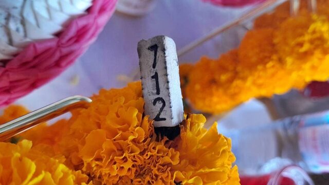 Ceremony at Wat Kham Chanod reveals lucky numbers in sacred water | News by Thaiger