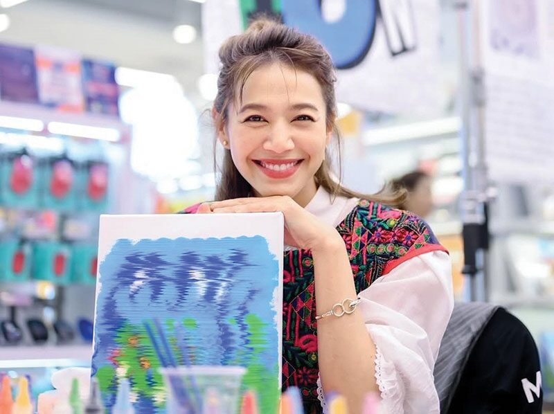 บันเทิงอาทิตย์ใส - ‘นุ่น’วัย40ตกตะกอนชีวิตคู่ พิชิตฝันสำเร็จผงาดเวทีรัชดาลัยฯ