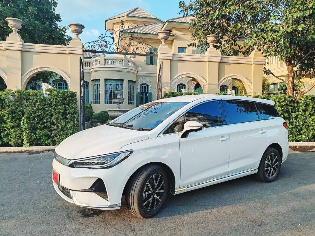 หลาก&หลายรถยนต์ - ขับชิลชิลMPV‘บีวายดีเอ็ม6’ ขนคนบรรทุกของใกล้ไกลไปได้หมด