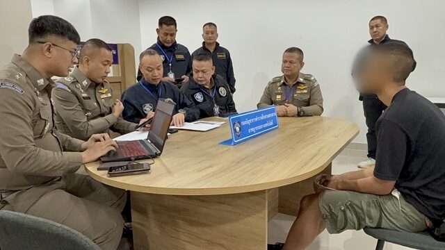 มทบ.37 แจงปม ทหารเกณฑ์ ร่วมแก๊งคอลเซ็นเตอร์ กองร้อยปอยเปต โทรหลอกเหยื่อสูญเงิน 800 ล้าน เผย ตอนก่อเหตุยังเป็นพลเรือน ก่อนจับได้ใบแดง