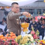 รองผบ.ตร. ร่วมพิธี เททองหล่อ พระไพรีพินาศ สร้างขวัญกำลังใจ 'ขุนพลไซเบอร์'