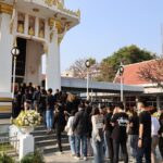 รองผบ.ตร.-ผบช.น. ร่วมพิธีพระราชทานเพลิงศพ 2 ตำรวจ มอบเงินช่วยครอบครัว