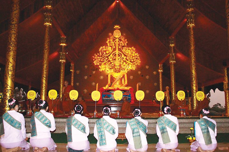 เที่ยววัดวันหยุด - เยือนพระอารามเรืองแสง วัดสิรินธรวรารามภูพร้าว