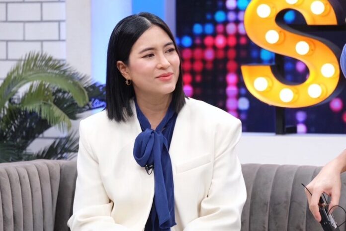 พุฒ-จุ๋ย ยอมรับลูก 2 ทำหวานน้อยลง พุฒกราบแทบตักเมีย ขอบคุณที่เสียสละ