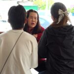 เอาเรื่องให้ถึงที่สุด ญาตินศ.หนุ่มยืนยัน เหตุวัยรุ่นต่างสถาบันกร่าง บุกใช้ปืนตบหน้าเย็บ 4 เข็ม