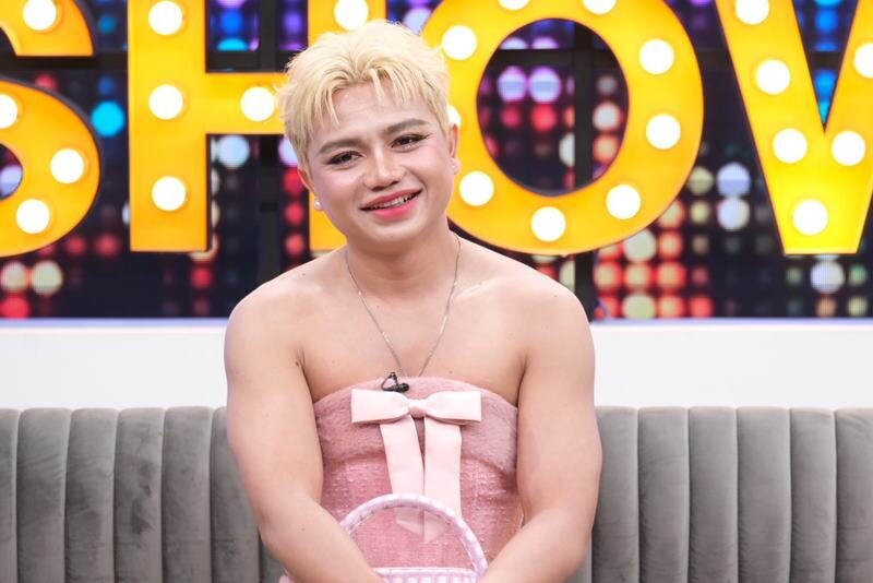 ครูไพบูลย์ เสิร์ฟลุกส์ตัวแม่ เริ่มติดใจแต่งหญิง ขอบคุณคำบูลลี่ ผมจะทำให้คุณเห็น