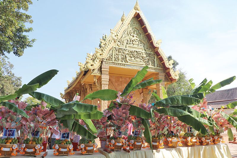 รายงานพิเศษ - สานประเพณีทอดผ้าป่าทางน้ำ พลังศรัทธาวิถีชาวแม่น้ำน้อย