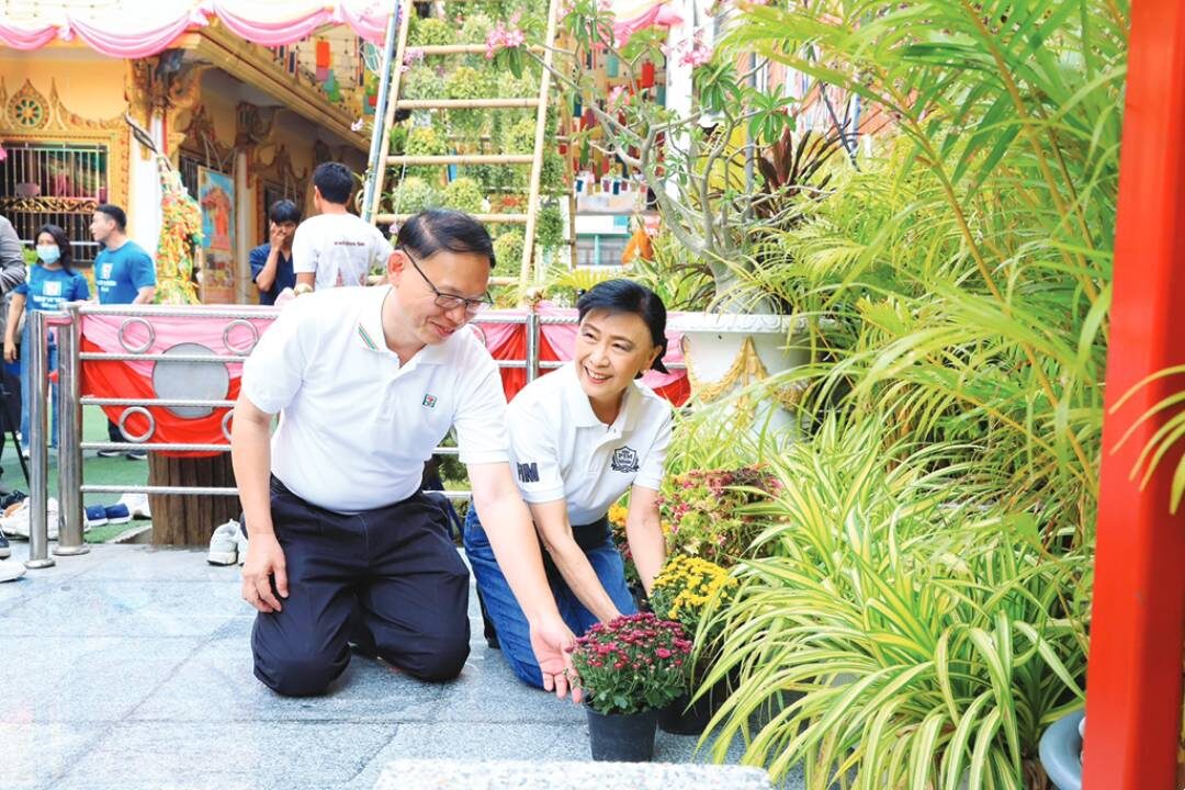 รายงานพิเศษ - ผ้าป่าพุทธปัญญาชมรมฯซีพี เพื่อ‘ศาลาธรรมสังเวชวัดบ่อ’