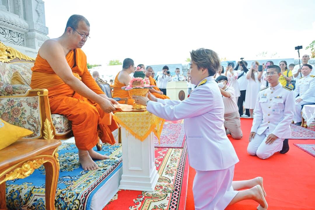 ข่าวสดพระเครื่อง - ถวายพระราชกุศล‘ในหลวง’ อุปสมบท‘มหาวชิราโพธิ๓’