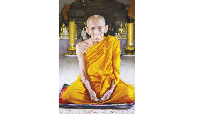 อริยะโลกที่ 6