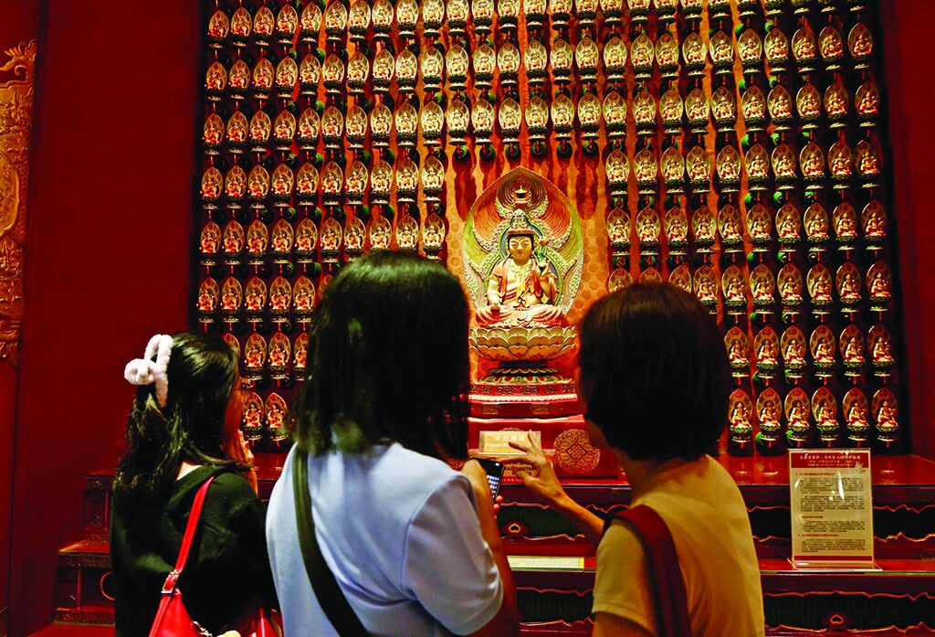 หลาก&หลายท่องเที่ยว - เที่ยวสิงคโปร์-ฉลอง 60 ปี ชมกล้วยไม้ไทย-แลนด์มาร์กเก๋
