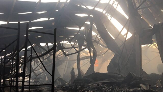Up in smoke: Nakhon Pathom paper factory fire burns 10m baht | News by Thaiger