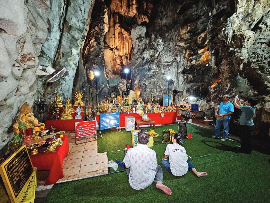 ชวนกันมา พากันมู - เที่ยววัดถ้ำน้ำ อ.โพธาราม เสี่ยงโชคพญานาค 9 ตระกูล